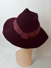 Load image into Gallery viewer, Original 1930's 1940's Burgundy Felt Fedora with Wide Grosgrain Trim