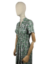 Load image into Gallery viewer, Original 1940's Novelty Print Grey, Green, Black and White Crepe Day Dress Featuring Cats - Bust 32 33 *