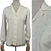 Load image into Gallery viewer, Pretty Vintage Pure Silk Long Sleeved Blouse with Silk Embroidery - Peony Brand - Bust 34