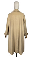 Load image into Gallery viewer, Original Late 1940's Early 1950's Cream Wool Coat with Single Button Closure - Bust 44 46