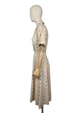 Load image into Gallery viewer, Original 1940's 1950's Beige Cotton Day Dress with Vibrant Green Bow Embroidery - Bust 38 *