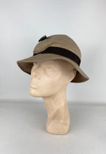 Load image into Gallery viewer, Original 1930's Taupe Seamed Felt Hat with Dark Brown Grosgrain Bow and Early Plastic Trim