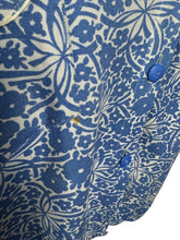 Load image into Gallery viewer, Original Volup 1940's White and Blue Long Sleeved Linen Smock Blouse - Bust 40 42
