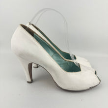 Load image into Gallery viewer, Original 1940's 1950's Dolcis Debutante de Luxe White Leather Peeptoe Heels - UK 5.5 6 *