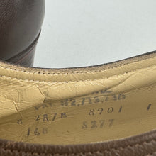 Load image into Gallery viewer, Original 1930's 1940's Warm Brown Leather Lace Up Shoes with Punch Detail - UK 6 or 6.5