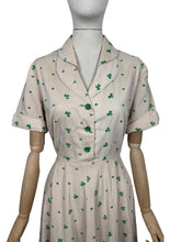 Load image into Gallery viewer, Original 1940's 1950's Beige Cotton Day Dress with Vibrant Green Bow Embroidery - Bust 38 *