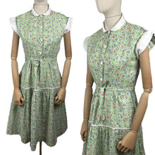 Load image into Gallery viewer, Original Late 1940's or Early 1950's Green Cotton Belted Day Dress with Leaf Print in Black, White, Red and Blue - Bust 34 *