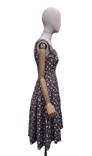 Load image into Gallery viewer, Original 1950's White and Brown Novelty Print Pine Cone Dress and Jacket Set - Bust 34