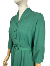 Load image into Gallery viewer, Original 1940’s Green Cotton Belted Day Dress - Bust 38 40