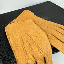 Load image into Gallery viewer, Original 1940's or 1950's Men's Tan Pig Skin Leather Gloves - Size 8.5 *