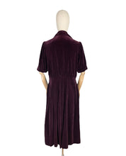 Load image into Gallery viewer, Original 1940's Aubergine Purple Cotton Velvet Dress with Huge Collar and Covered Buttons - Bust 38 40