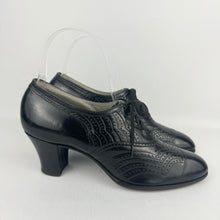 Load image into Gallery viewer, Original 1930's Black Leather Lace Up Shoes with Punch Detail - Narrow UK Size 3