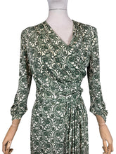 Load image into Gallery viewer, Original 1940's CRESTA SILKS Green and White Rayon Jersey Day Dress - Bust 38