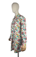 Load image into Gallery viewer, Originla 1940's White Cotton Smock with Bright Floral Print - Bust 38 *