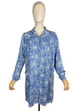 Load image into Gallery viewer, Original Volup 1940's White and Blue Long Sleeved Linen Smock Blouse - Bust 40 42