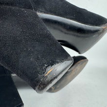 Load image into Gallery viewer, Original 1940’s American Made Narrow Black Suede Peep-toe Shoes - UK 4.5