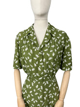 Load image into Gallery viewer, Original 1940's Green and Ivory Feather and Bow Novelty Print Dress - Bust 40
