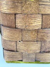 Load image into Gallery viewer, Beautiful Vintage Betsy B Wooden Basket Box Bag with Green Velvet Trim and Pink Flower Applique