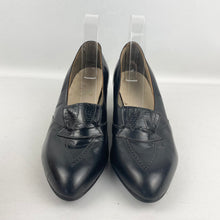 Load image into Gallery viewer, Original 1930's 1940's Inky Black Leather Court Shoes with Punch Detail - UK 5 5.5