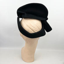 Load image into Gallery viewer, Original 1940's Black Felt Hat with Pleated Crown and Triple Pom-pom Trim *