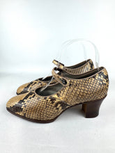 Load image into Gallery viewer, Original Deadstock 1930's Art Deco Mary Jane Style Snakeskin Shoes with Button Fastening - UK 3 *