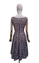 Load image into Gallery viewer, Original 1950's White and Brown Novelty Print Pine Cone Dress and Jacket Set - Bust 34