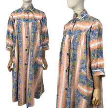 Load image into Gallery viewer, Original 1950's Wounded But Wearable Bright Floral Cotton Dressing Gown - Bust 38 40
