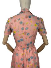 Load image into Gallery viewer, Original 1970’s Does 1940’s Floral Belted Day Dress - Bust 34