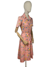 Load image into Gallery viewer, Original 1970’s Does 1940’s Floral Belted Day Dress - Bust 34