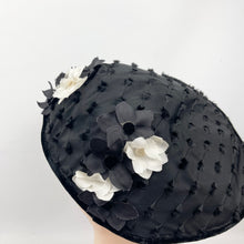 Load image into Gallery viewer, Original 1950's Black and White Pancake Hat in Grosgrain and Velvet - Great New Look Design