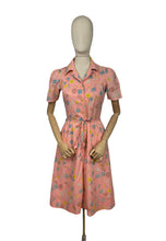 Load image into Gallery viewer, Original 1970’s Does 1940’s Floral Belted Day Dress - Bust 34