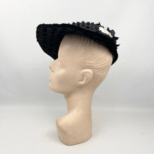 Load image into Gallery viewer, Original 1950's Black and White Pancake Hat in Grosgrain and Velvet - Great New Look Design