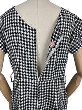 Load image into Gallery viewer, Original 1950's 1960's Black and White Houndstooth Check Wiggle Dress with Pockets - Bust 38 *