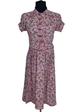 Load image into Gallery viewer, Original 1940's CC41 Ditsy Floral Crepe Day Dress - Very Petite - Bust 32