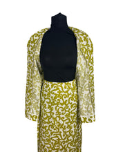 Load image into Gallery viewer, Original Late 1940’s Early 1950’s Two Steeples Moyashel Linen Belted Suit in Green and White - Bust 32 33 *