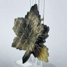 Load image into Gallery viewer, Vintage Carved Horn Leaf Brooch in Black, Cream and Brown