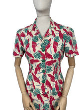 Load image into Gallery viewer, Original 1940’s Novelty Print Summer Linen Suit Featuring the Island of Jamaica - Bust 36 38