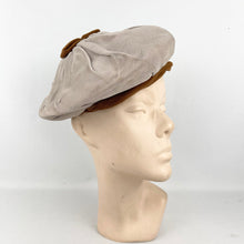 Load image into Gallery viewer, Original 1950’s Grey and Brown Velvet Hat with Bow Trim