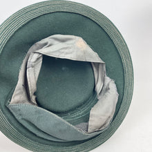 Load image into Gallery viewer, Original 1940’s Dark Green Felt Pancake Hat with Felt Bow Trim