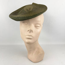 Load image into Gallery viewer, Original 1940’s Green Straw Hat with Large Grosgrain Bow Trim - AS IS
