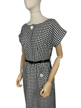 Load image into Gallery viewer, Original 1950's 1960's Black and White Houndstooth Check Wiggle Dress with Pockets - Bust 38 *