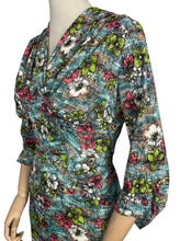 Load image into Gallery viewer, Beautiful Vintage Jeannie Brand Jersey Bold Floral Wiggle Dress - Bust 38 40
