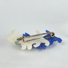 Load image into Gallery viewer, Original 1940's Blue and Cream Double Scottie Dog Brooch
