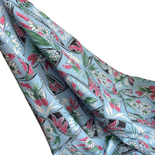 Load image into Gallery viewer, Original 1940's Cold Rayon Novelty Print Dressmaking Fabric - Blouse Length - 39" x 96"