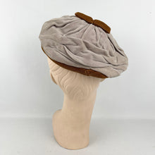 Load image into Gallery viewer, Original 1950’s Grey and Brown Velvet Hat with Bow Trim