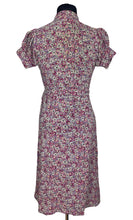 Load image into Gallery viewer, Original 1940's CC41 Ditsy Floral Crepe Day Dress - Very Petite - Bust 32