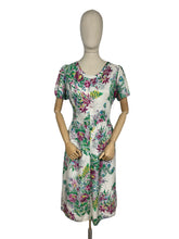 Load image into Gallery viewer, Wounded but Wearable Original 1940’s 1950’s Floppy Cotton Floral Dress - Bust 40 42