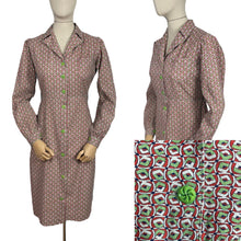Load image into Gallery viewer, Original 1940's Thick Cotton CC41 Chore Dress in Green, Red and White - Bust 38