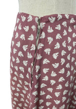 Load image into Gallery viewer, Original 1940's Pink and White Novelty Print Linen Shirt Featuring Horses Head Print - Waist 32 33 *