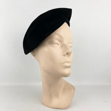 Load image into Gallery viewer, Original 1950's Inky Black Fur Felt Side Tilt Hat with Shaped Brim and Bow Trim
